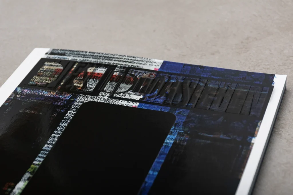 Revista Zweikommasieben cabecera