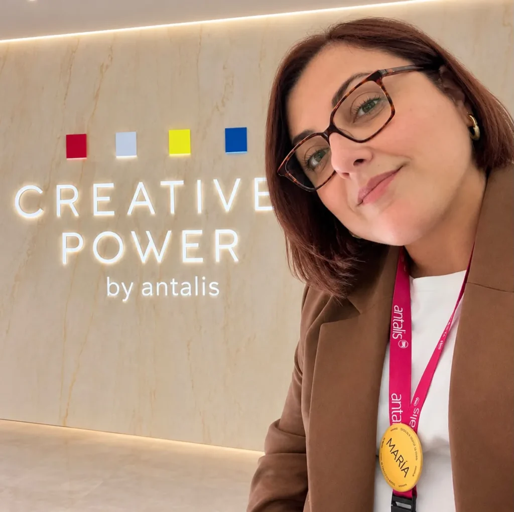 María Gozalbo, antalis